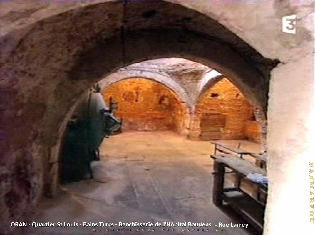 MB f- 67- Hopital militaire- Bains turcs-Laverie.jpg